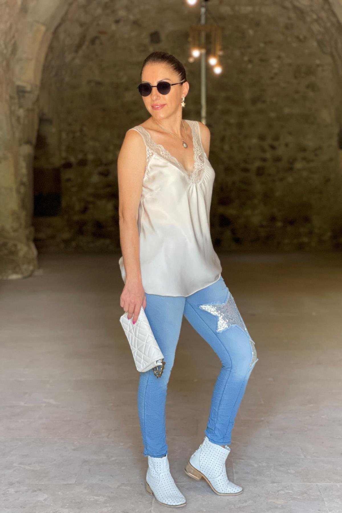 Pul Detay İthal Buz Mavi Pantolon