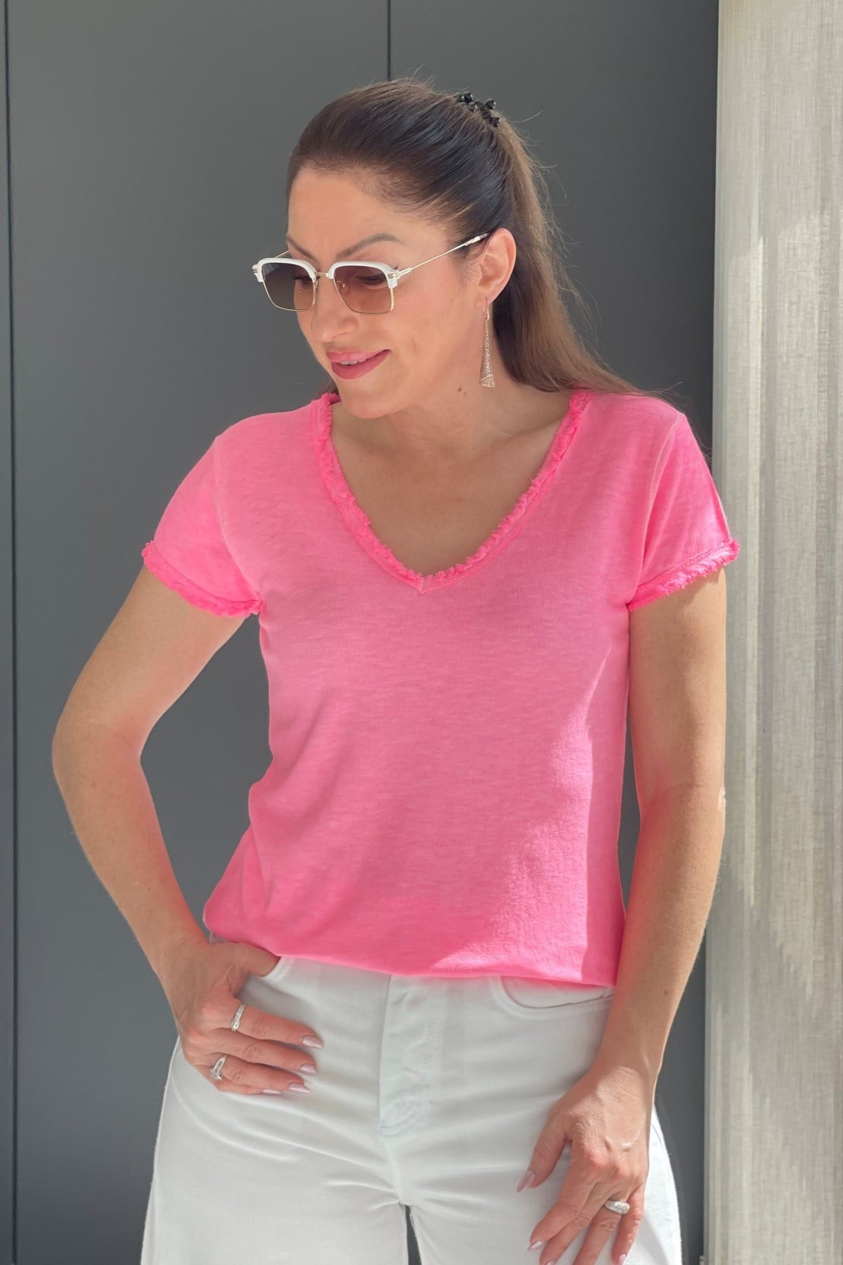 Saçak Detay İthal Neon Pembe T-Shirt