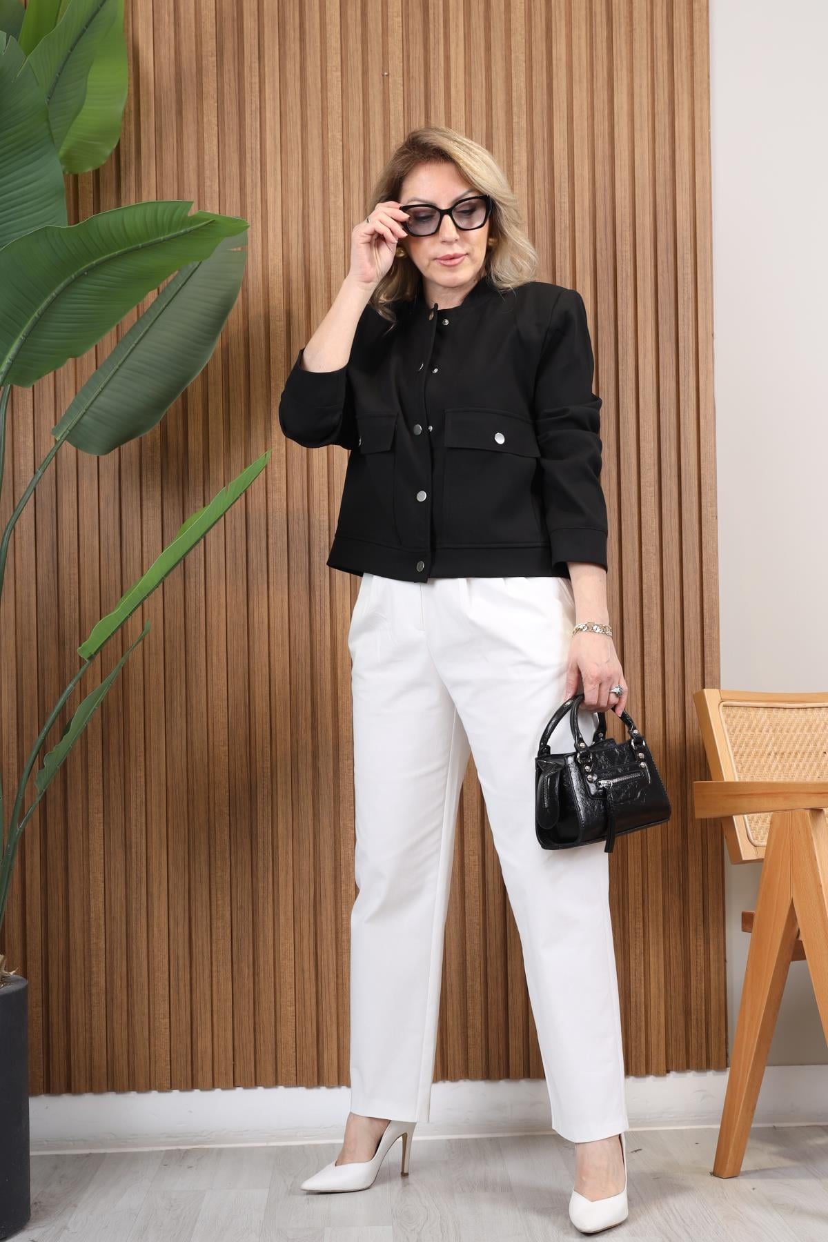 Siyah Crop Ceket
