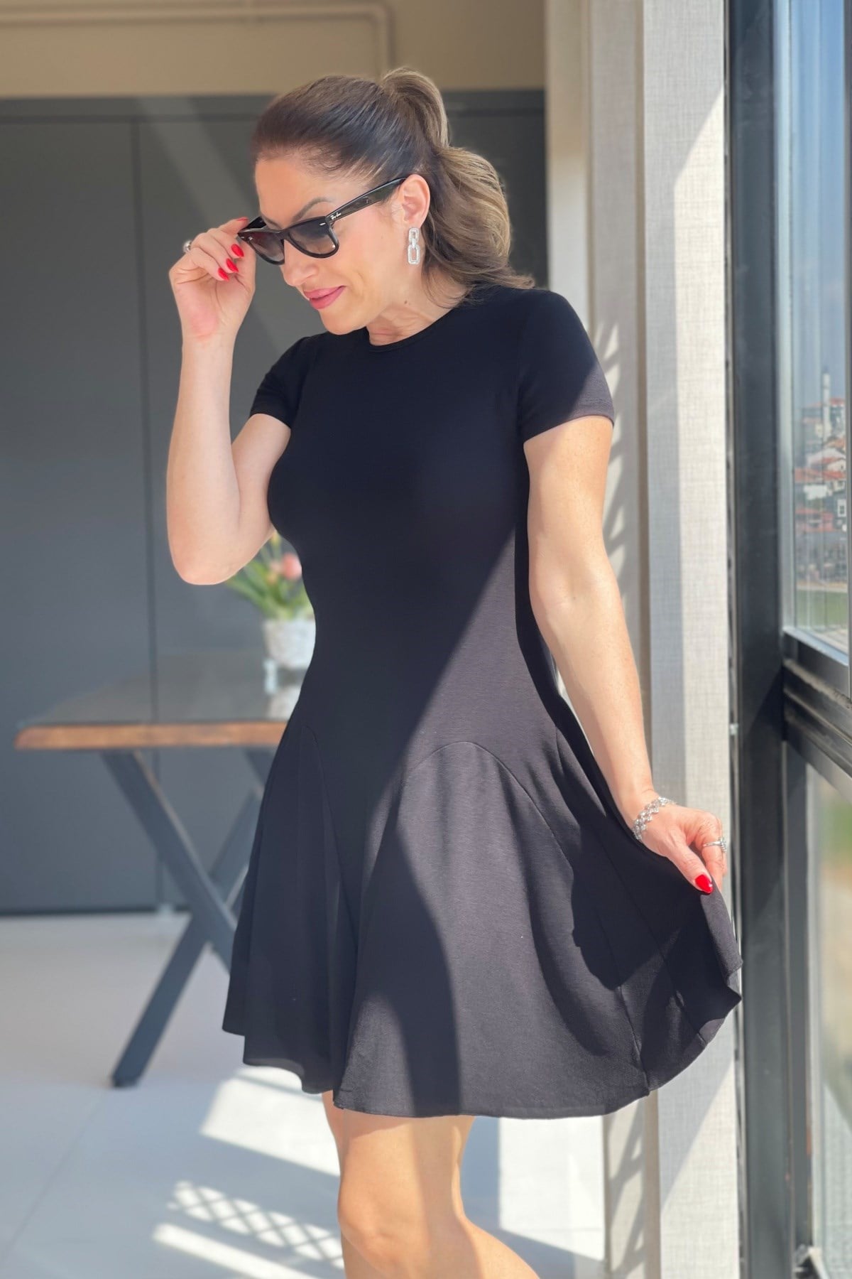 Siyah Mini Triko Elbise