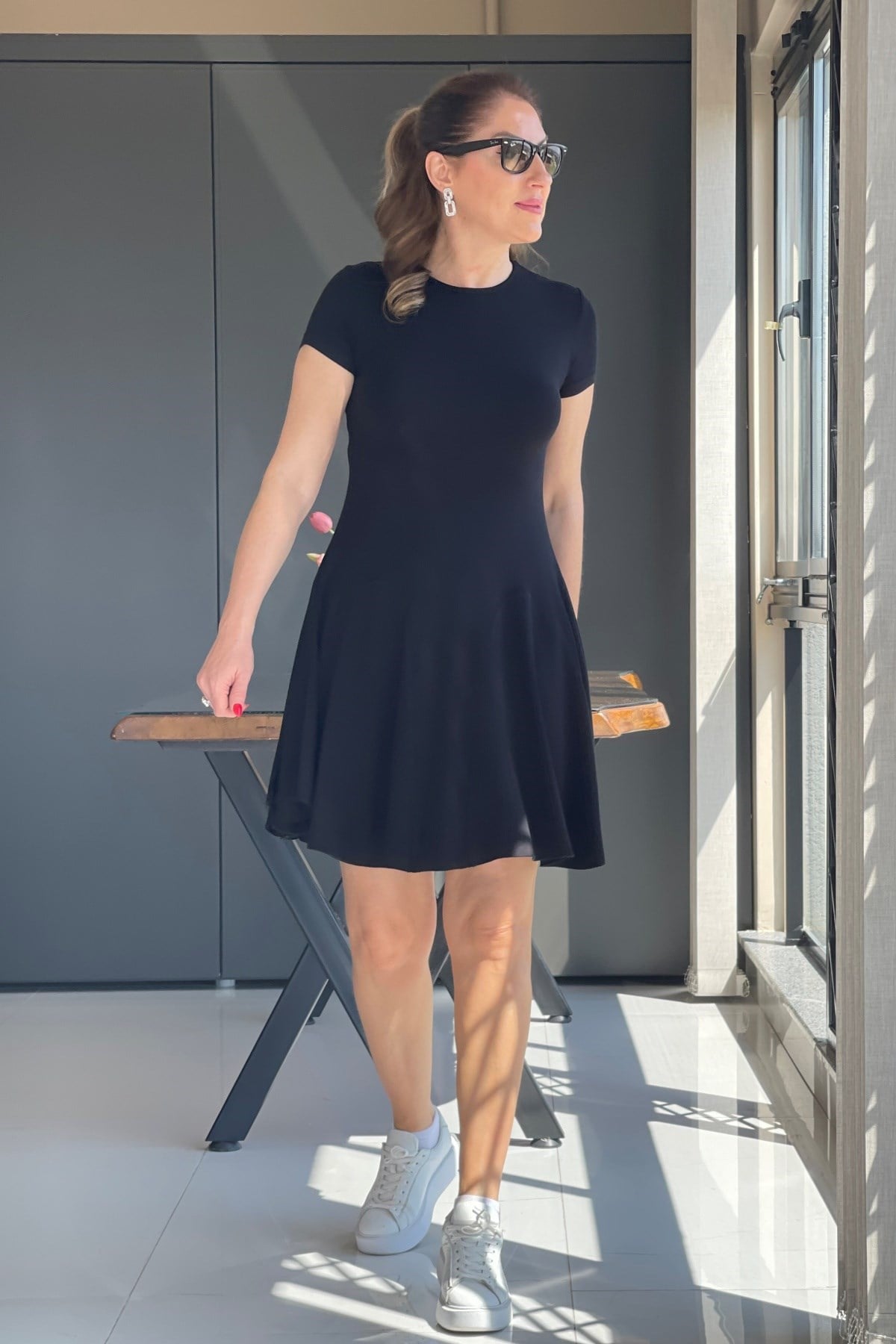 Siyah Mini Triko Elbise