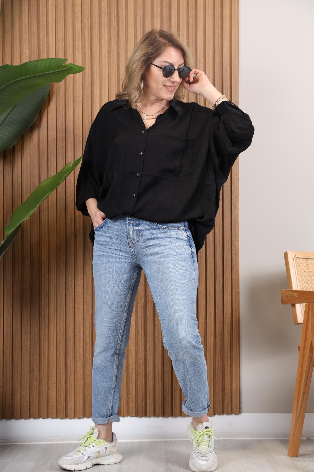 Siyah Oversize Gömlek