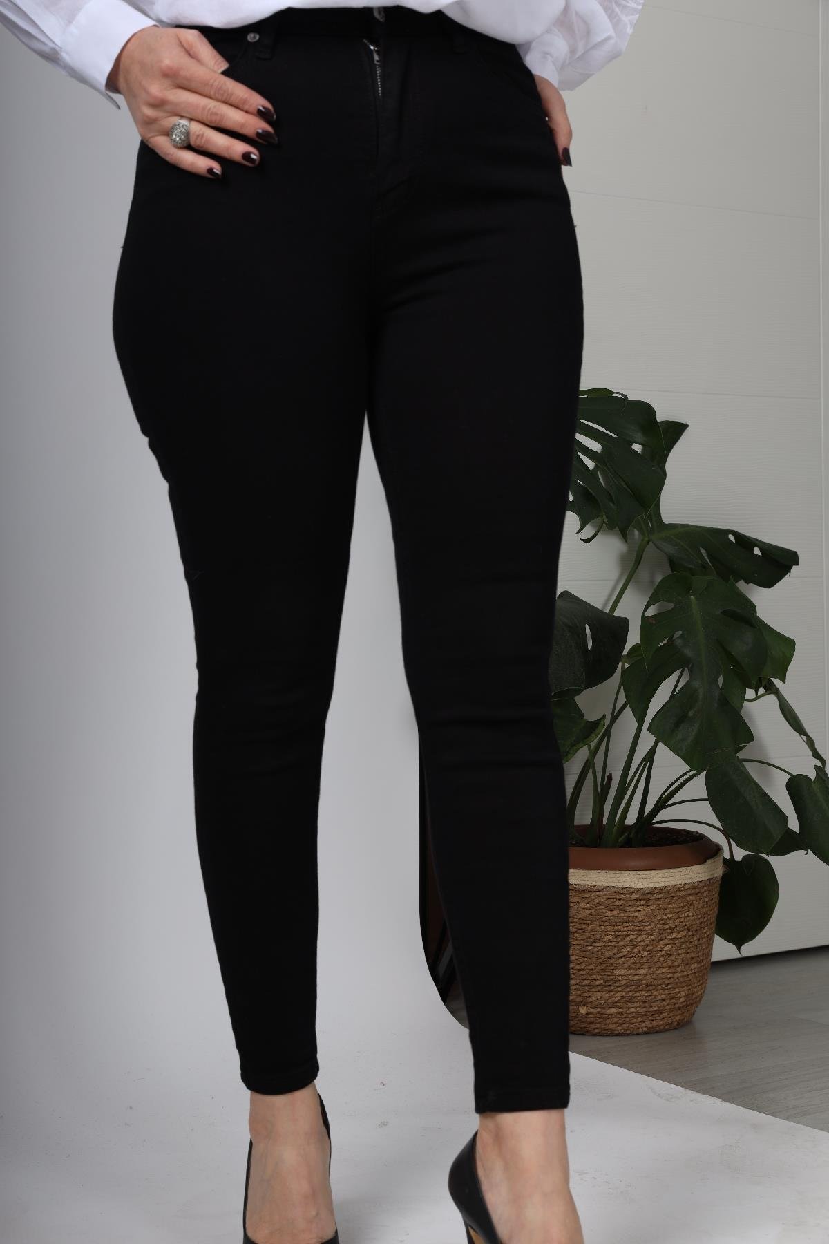 Siyah Skinny Jean