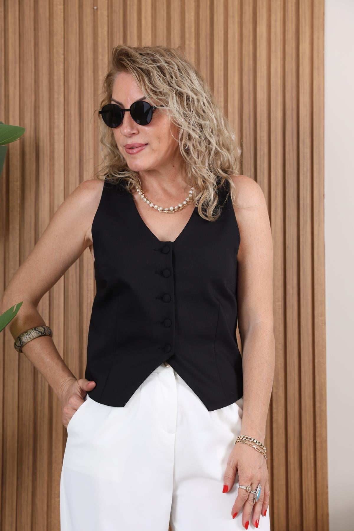 Slim Fit Siyah Yelek