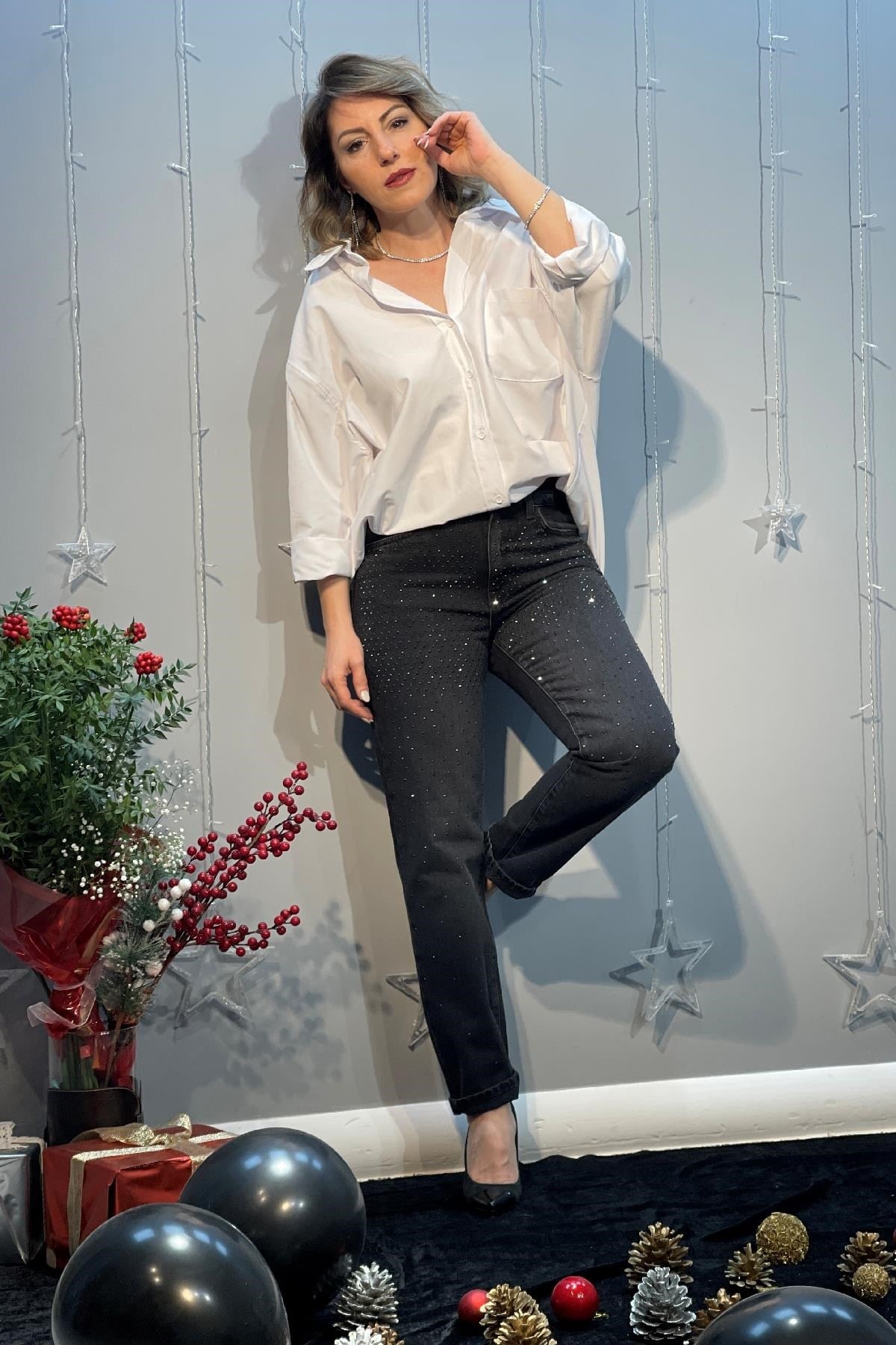 Taş Detaylı Jean Pantolon
