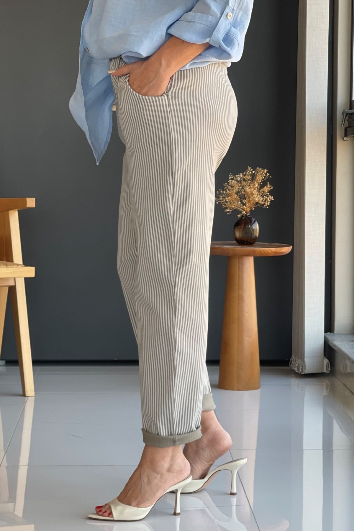 Taş Rengi Çizgi Detay İthal Pantolon