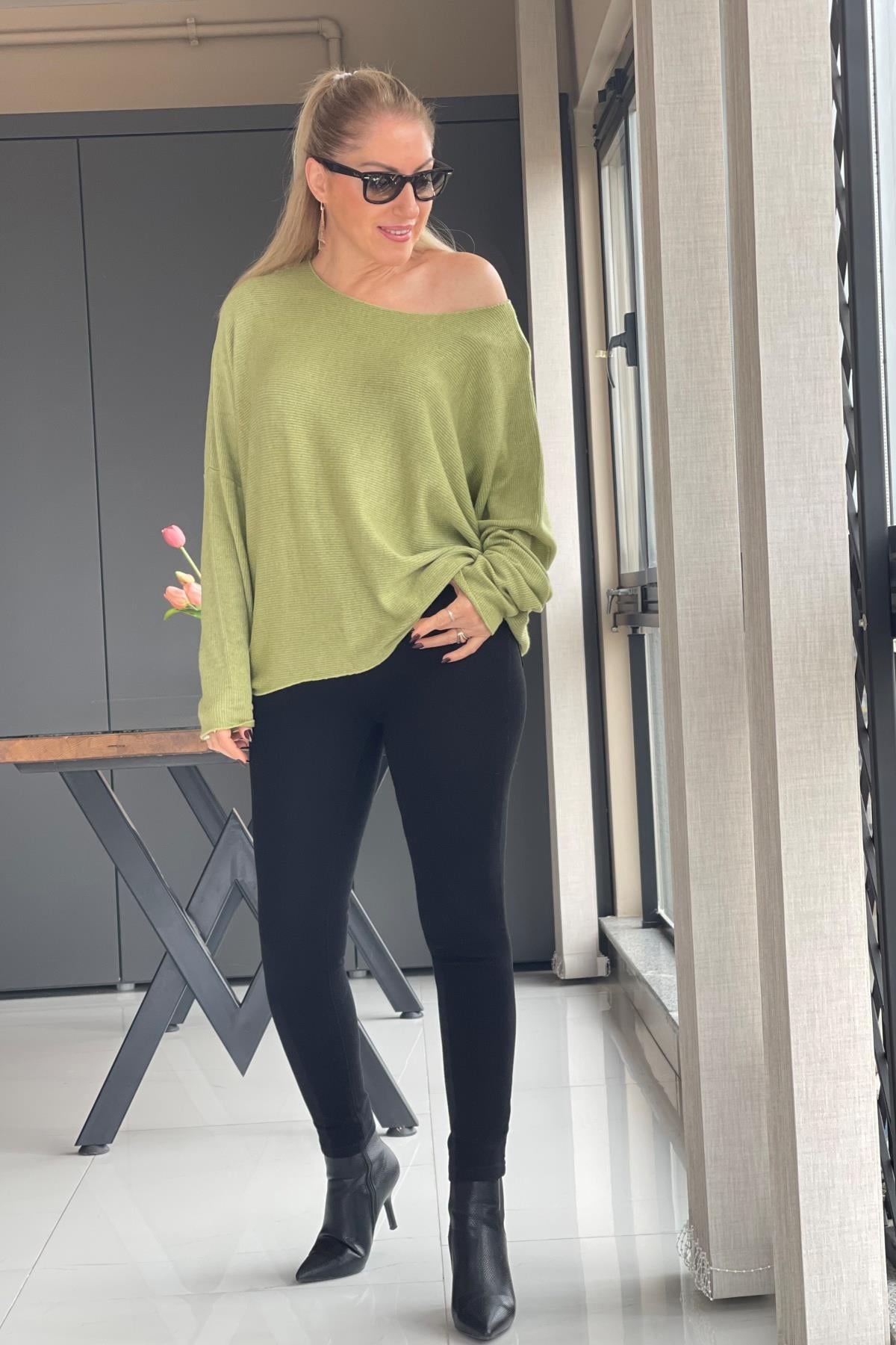 Yağ Yeşili Düz Desen Örme Bluz