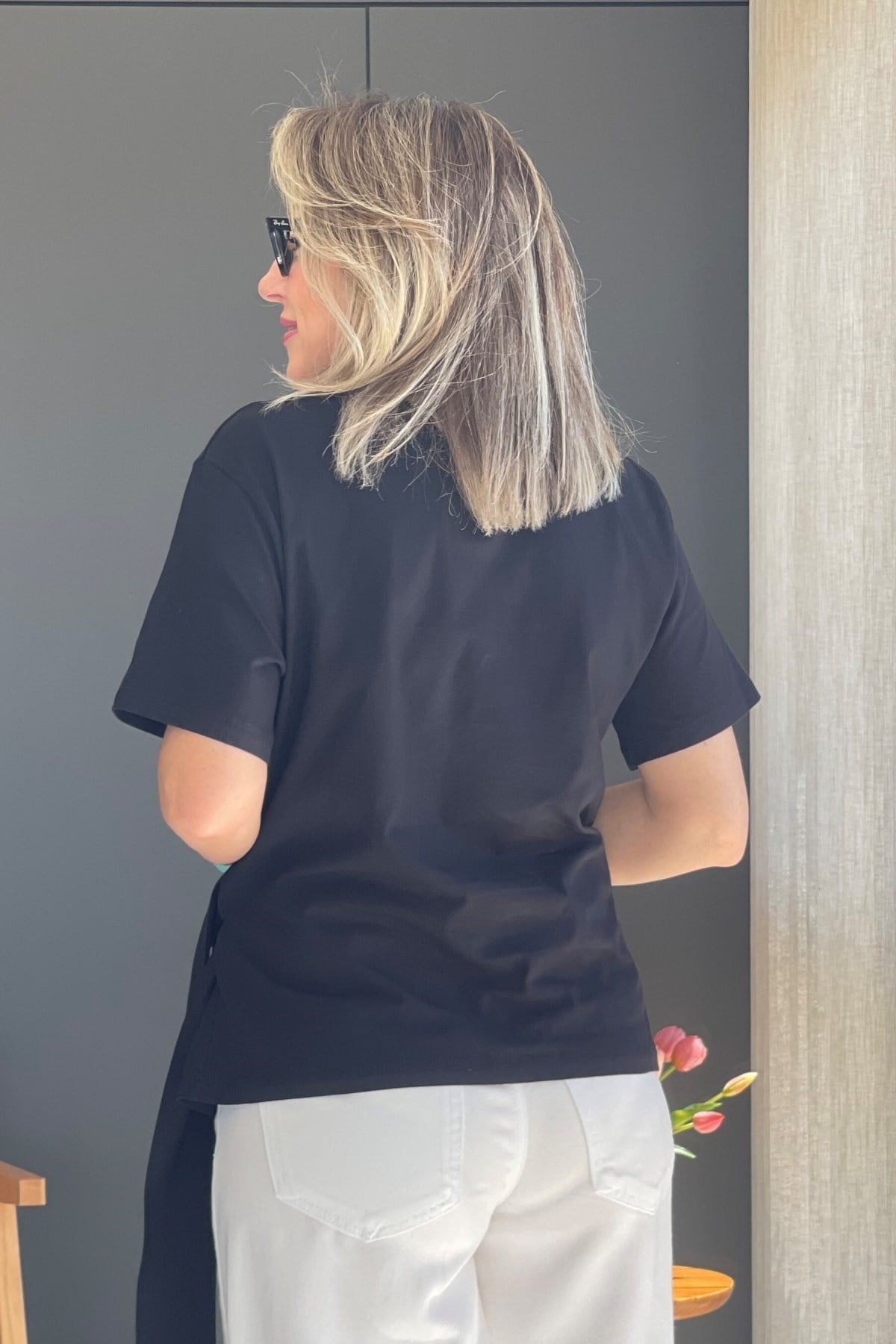 Yan Bağlama Detay Siyah T-Shirt