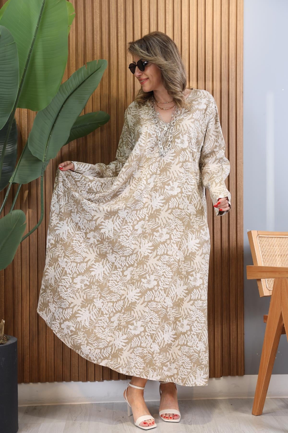 Yaprak Desen İthal Keten Camel Elbise