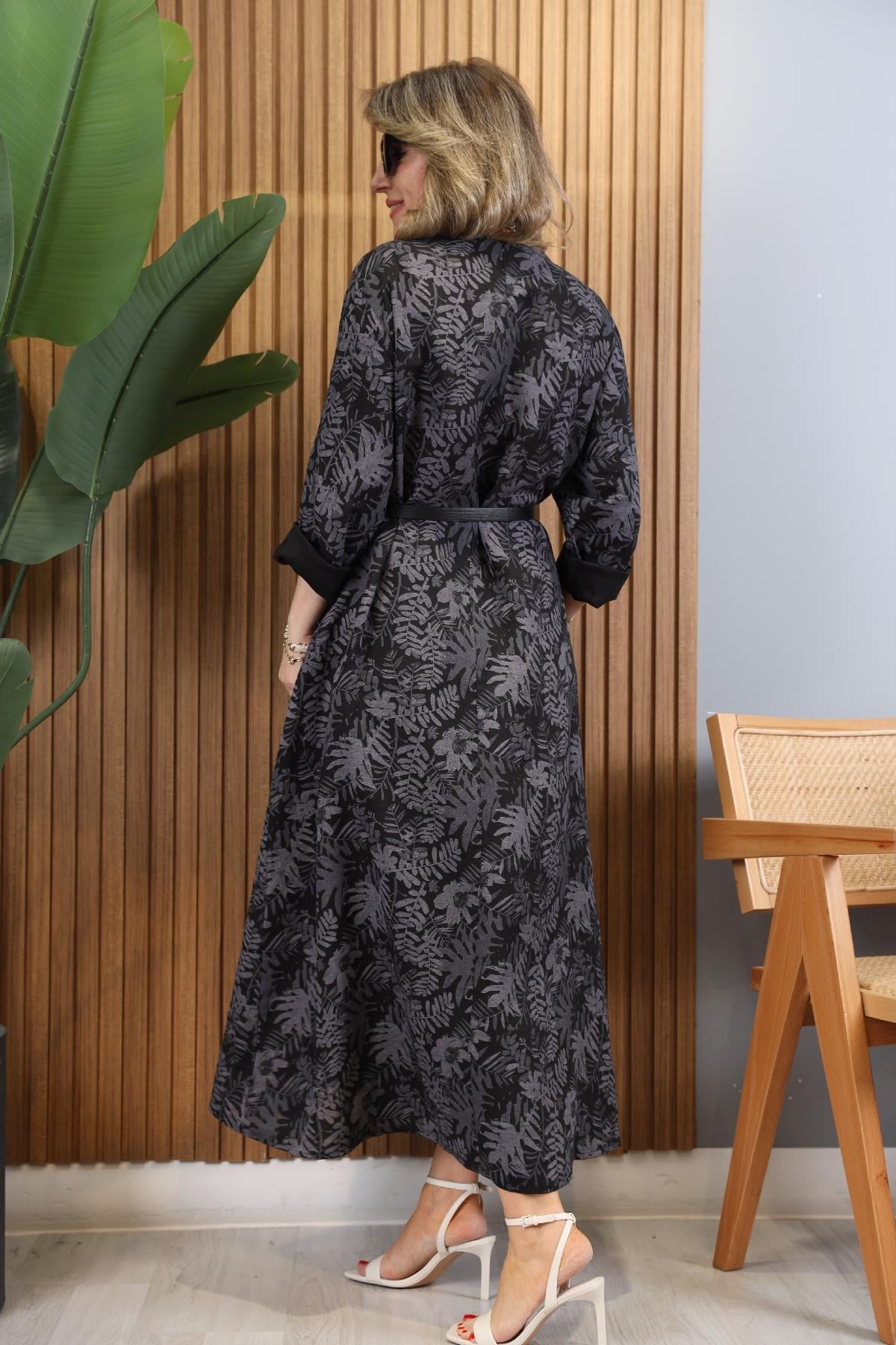 Yaprak Desen İthal Keten Siyah Elbise