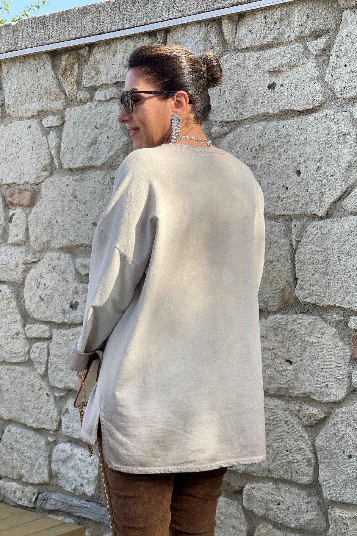 Yazı Detay İthal Taş Rengi Bluz