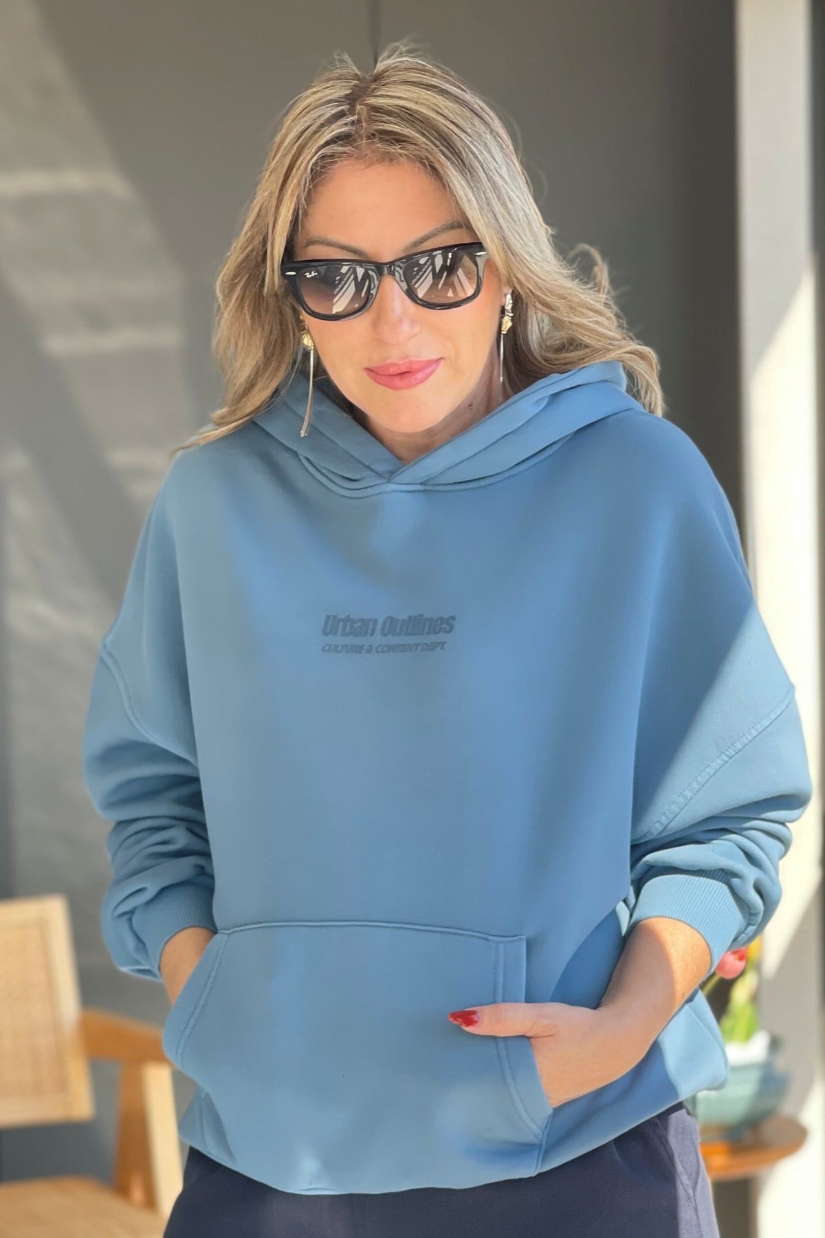 Yazı Detay Kapüşonlu İndigo Sweat