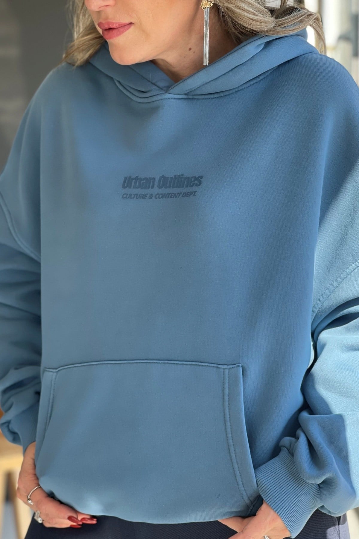 Yazı Detay Kapüşonlu İndigo Sweat