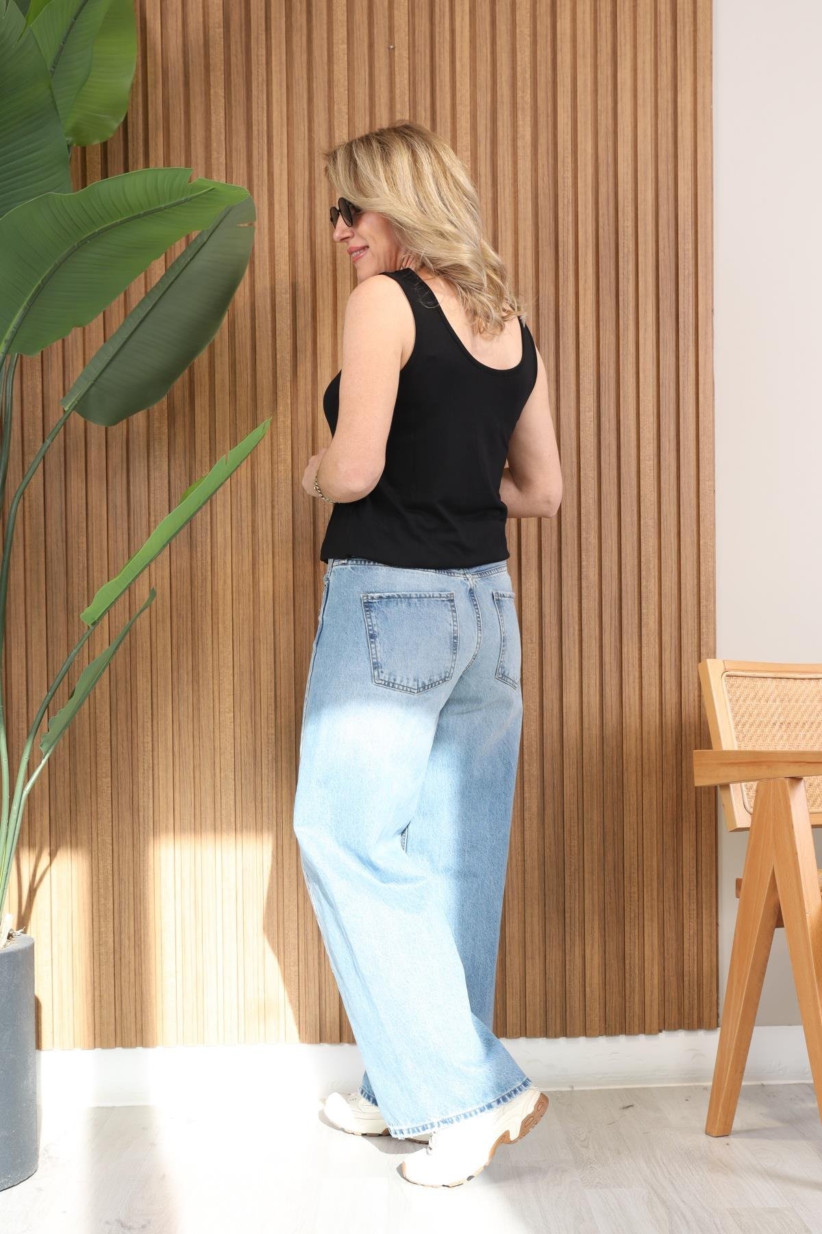 Yuvarlak Yaka Kalın Askı Basic Siyah T-Shirt