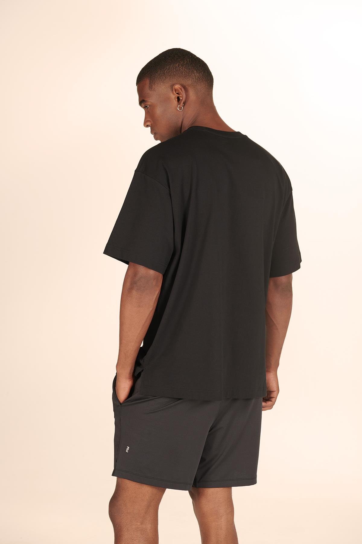 P-005654-Erkek 100% Pamuklu Oversize  Kısa Kol T-shirt-SİYAH