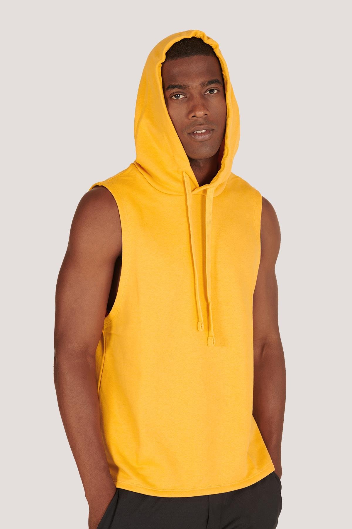 P-005672-Erkek Kapüşonlu Kolsuz Rahat Kesim Sıfır Kol Pamuklu Casual Spor T-shirt - Tişört-HARDAL