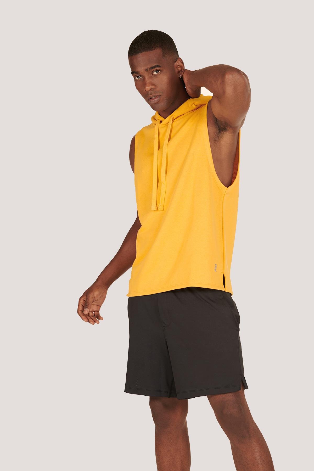 P-005672-Erkek Kapüşonlu Kolsuz Rahat Kesim Sıfır Kol Pamuklu Casual Spor T-shirt - Tişört-HARDAL