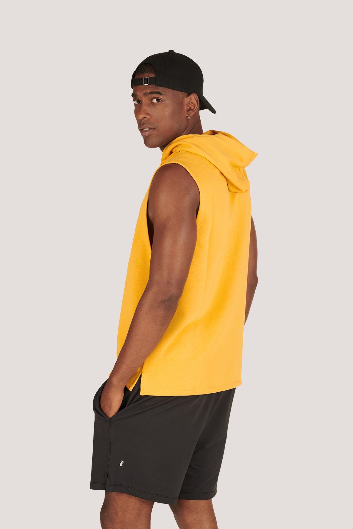 P-005672-Erkek Kapüşonlu Kolsuz Rahat Kesim Sıfır Kol Pamuklu Casual Spor T-shirt - Tişört-HARDAL