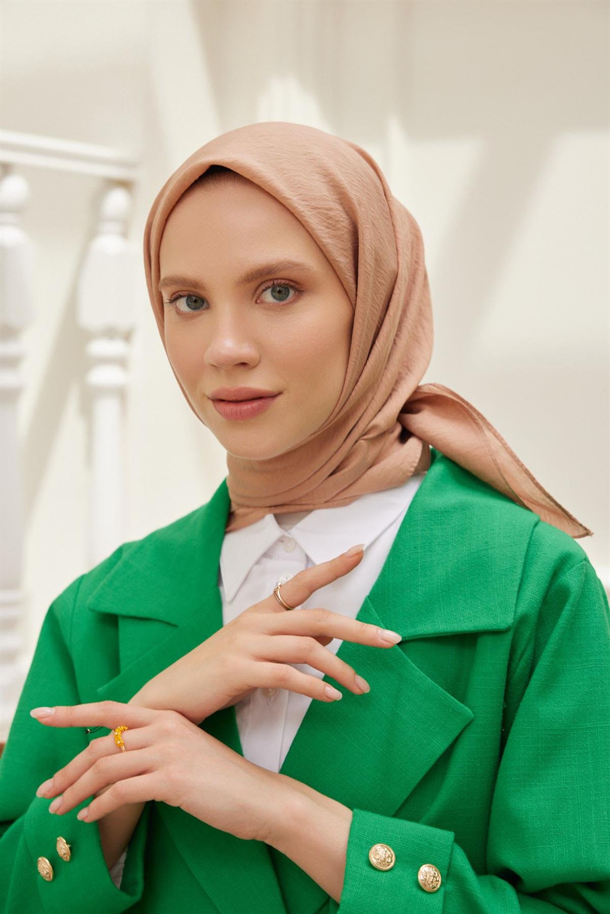 Düz İpek Viskon Eşarp SerisiDüzİpek053Şalland