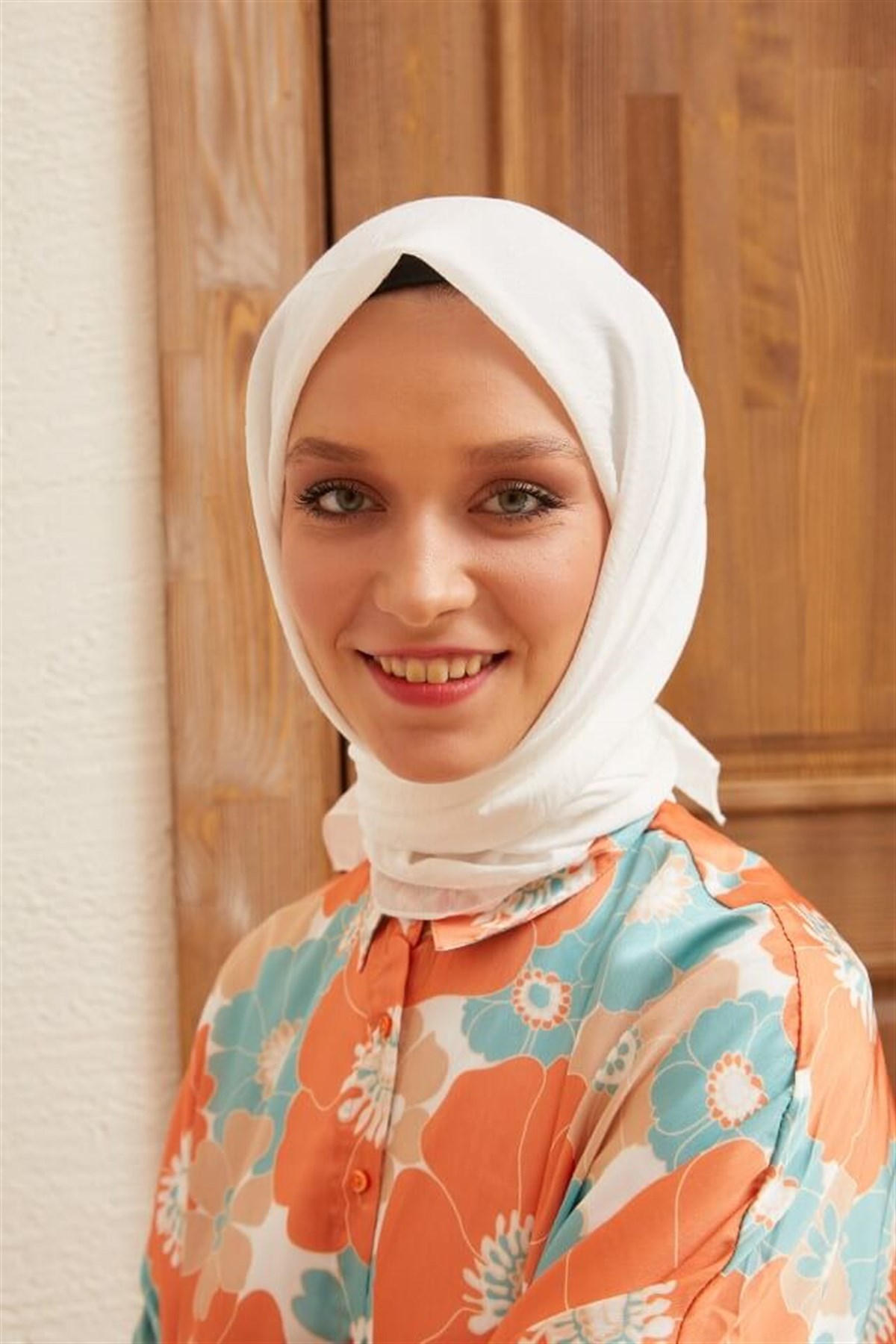 Düz İpek Viskon Eşarp Serisi EkruDüzİpek019Şalland