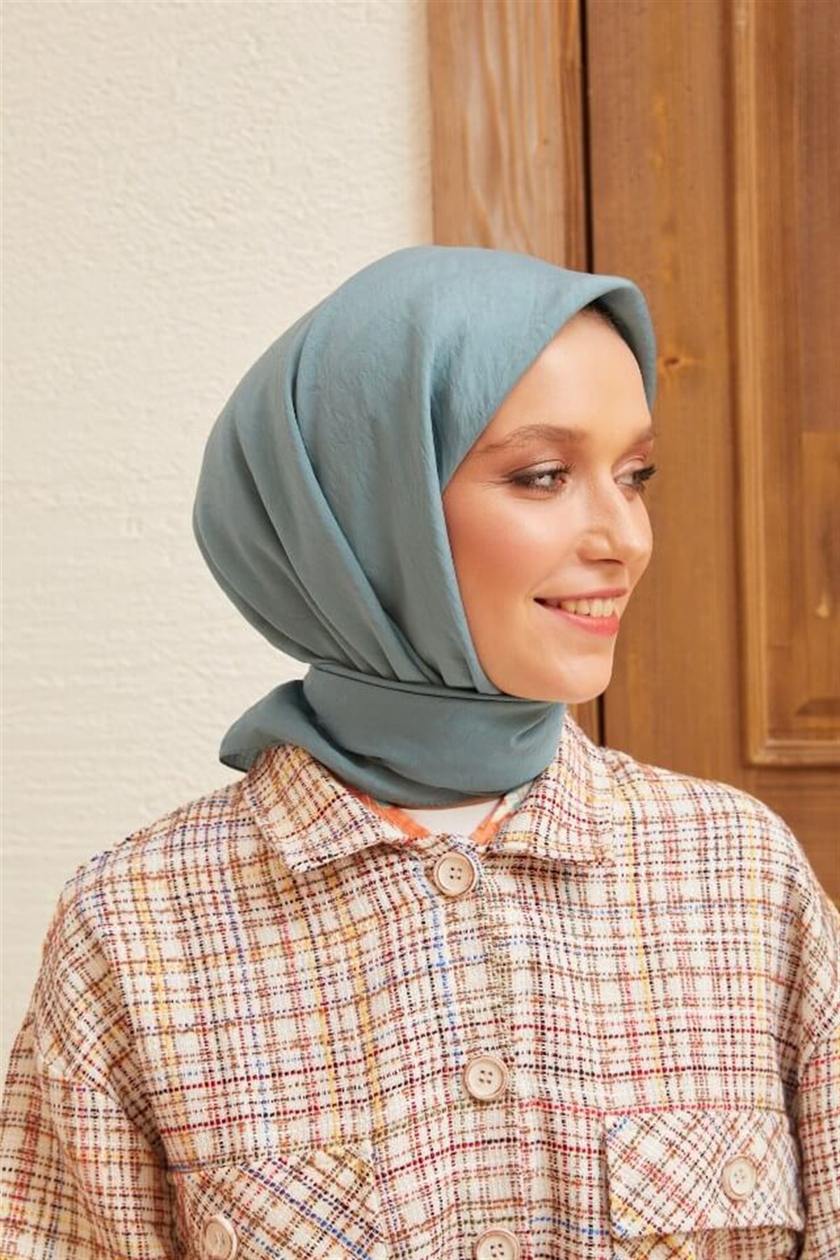 Düz İpek Viskon Eşarp Serisi Soft MintDüzİpek025Şalland