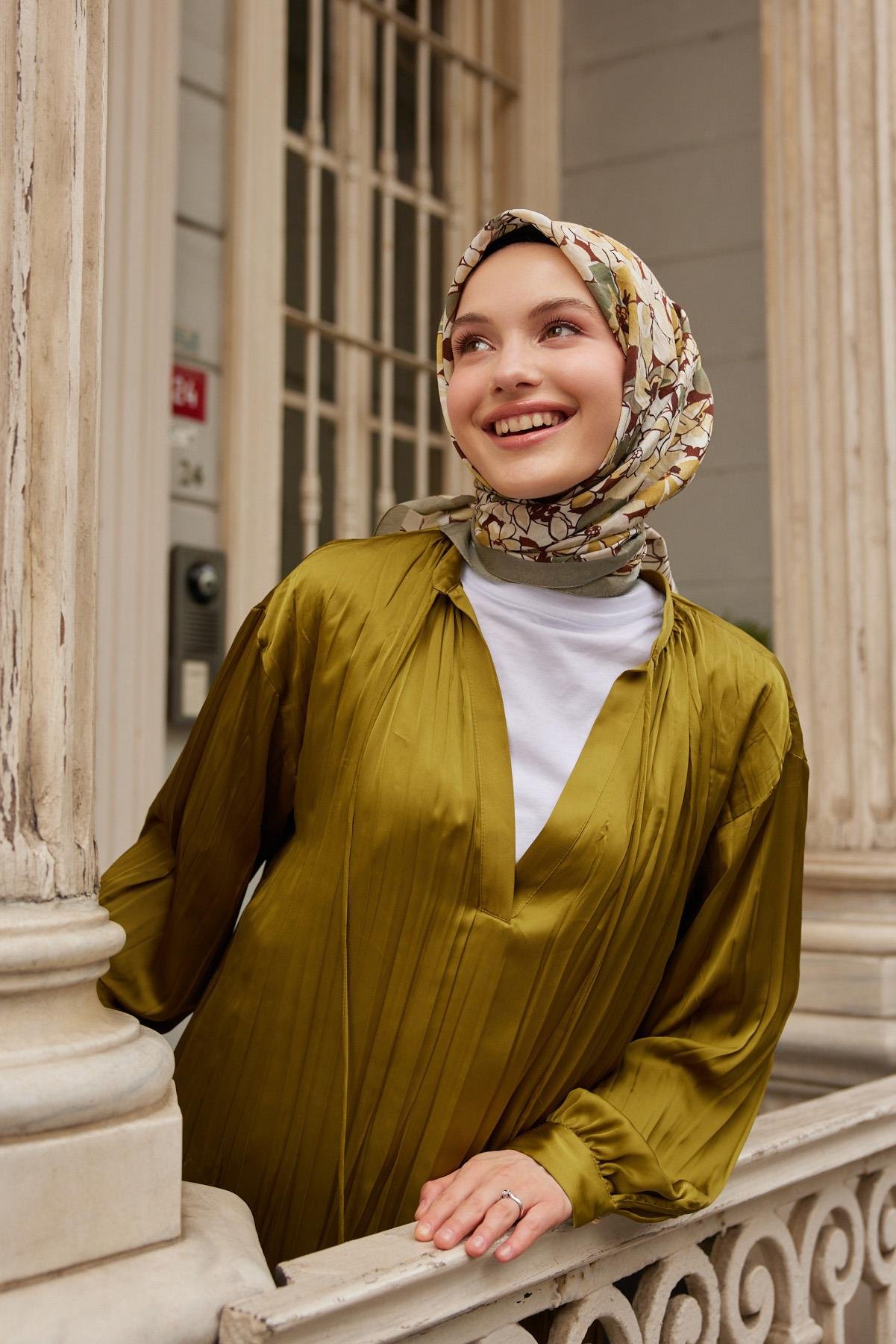 Şalland Baroq Desen Eşarp Meneviş Soft YeşilSALLANDBAROQEŞARP2000Şalland