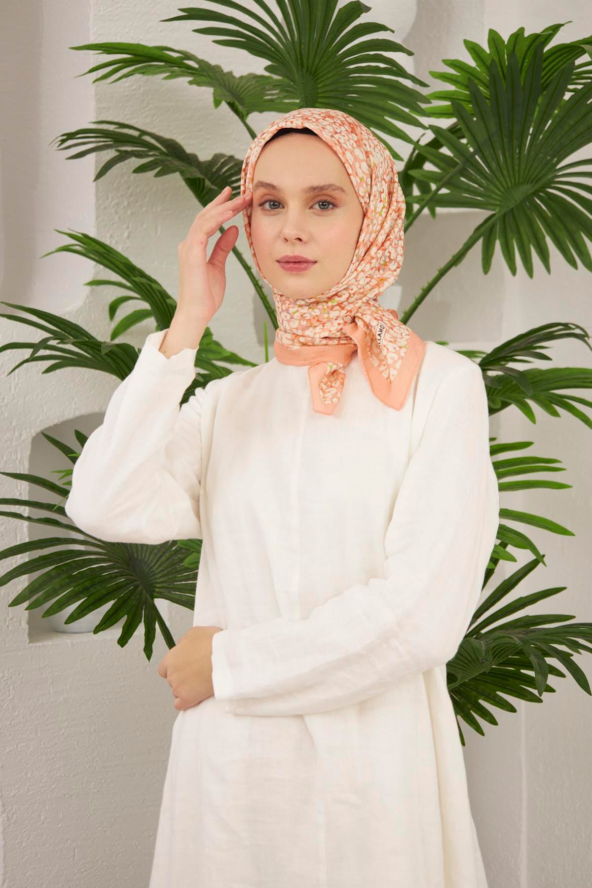 Şalland Baroq Desen Eşarp Soft MercanSALLANDBAROQEŞARP1000Şalland