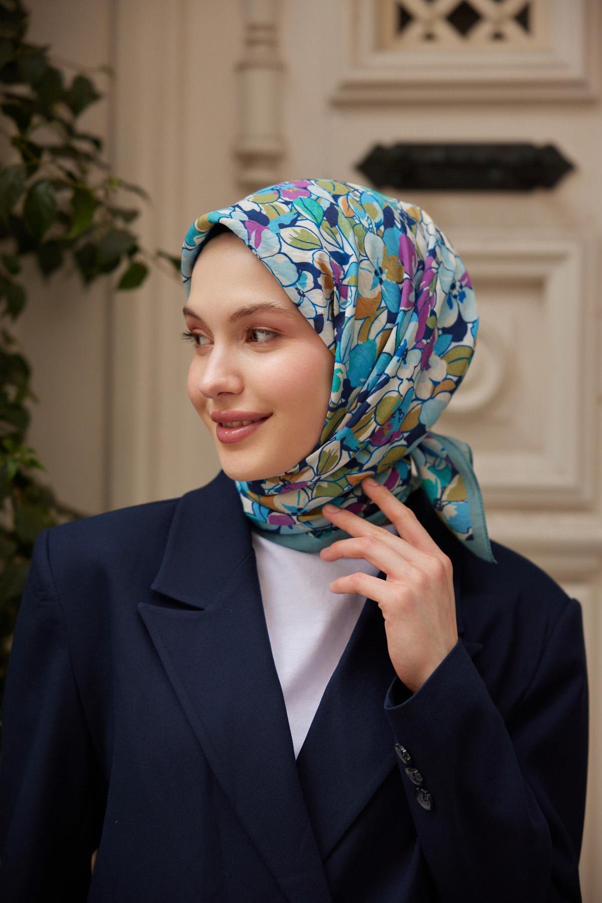 Şalland Baroq Desen Eşarp Turkuaz MaviSALLANDBAROQEŞARP2000Şalland