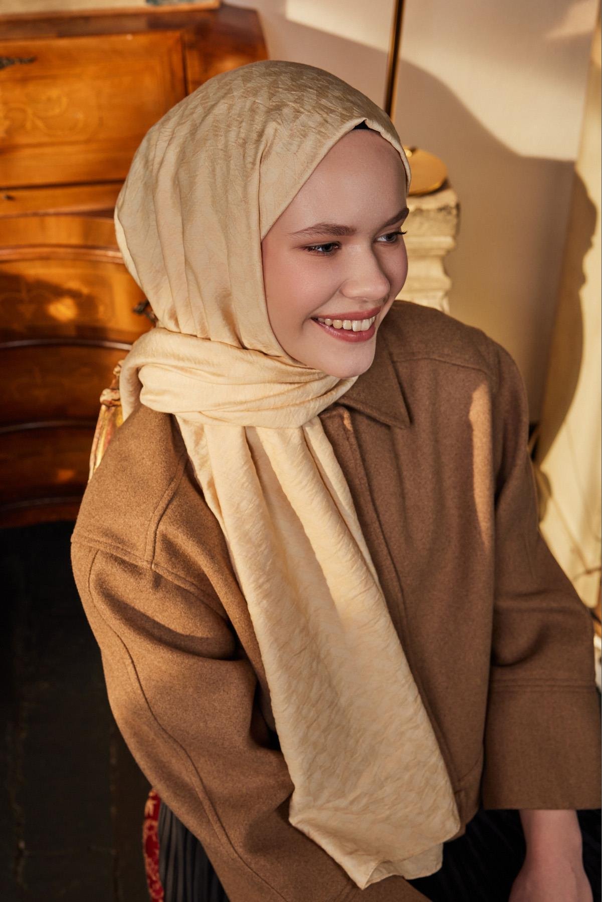 Şalland Freya Şal Serisi BalFreya25Şalland