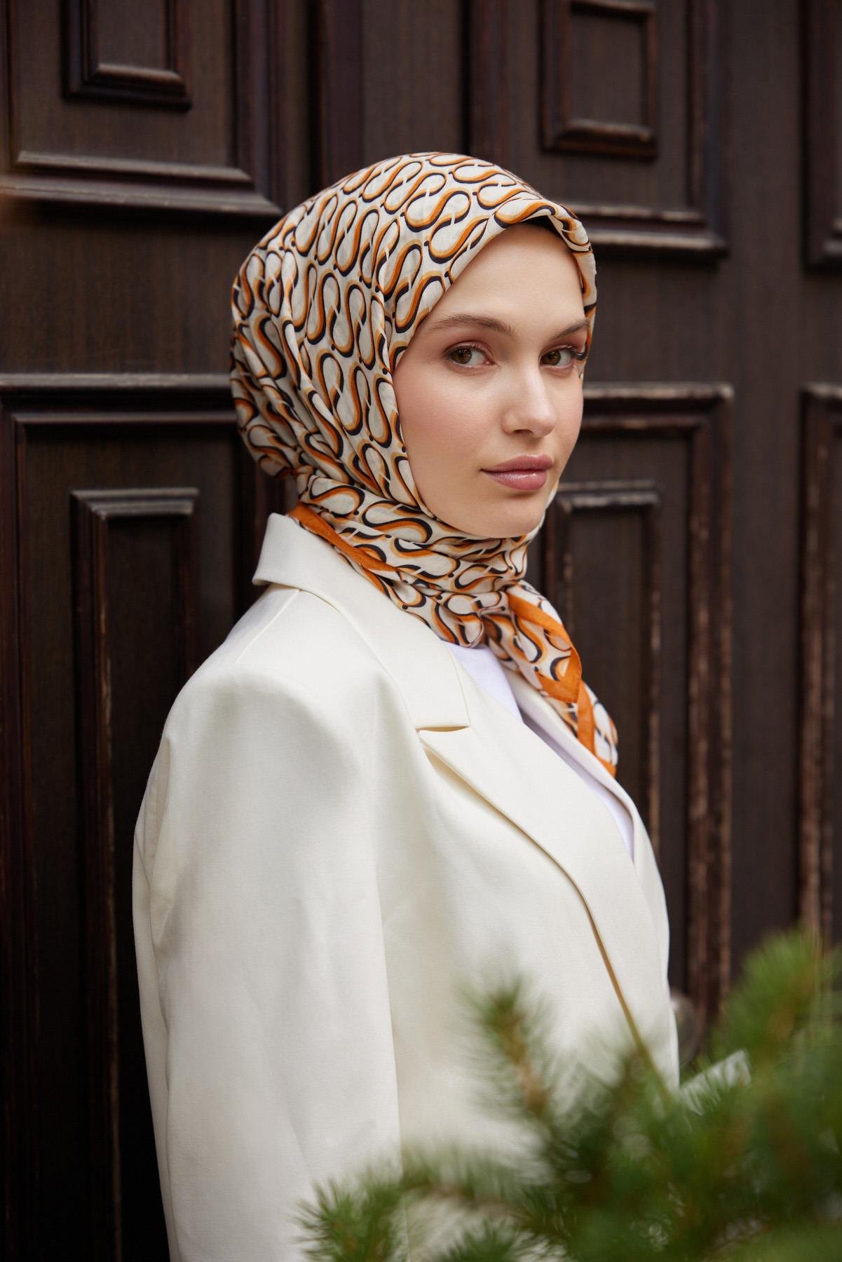 Şalland S Desen Baroq Eşarp TuruncuSALLANDBAROQEŞARP2000Şalland