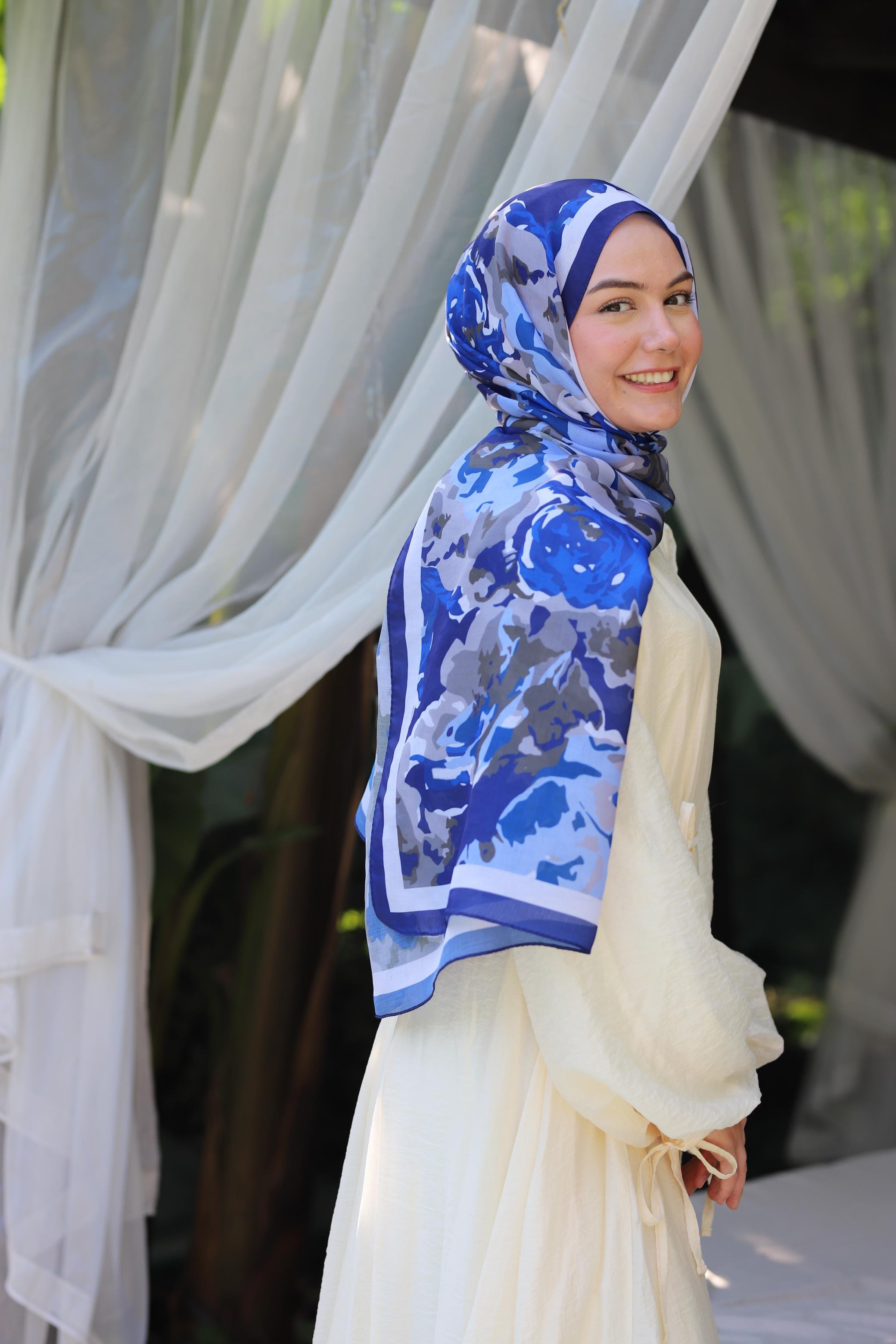 Salland Summer Dream Serisi ŞalSALLANDSMMRDRMSAL1039ŞALLAND