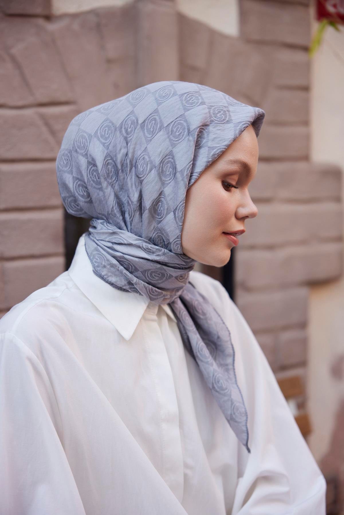 Şalland Viskon Jakar Eşarp GriŞLLNDVISKONJAKARESARPŞalland