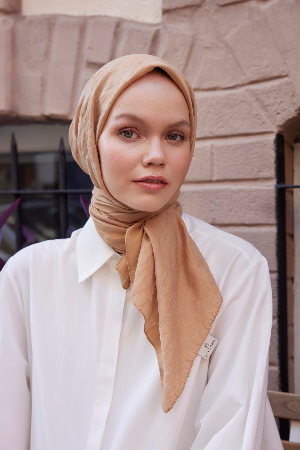 Şalland Viskon Jakar Eşarp KaramelŞLLNDVISKONJAKARESARPŞalland