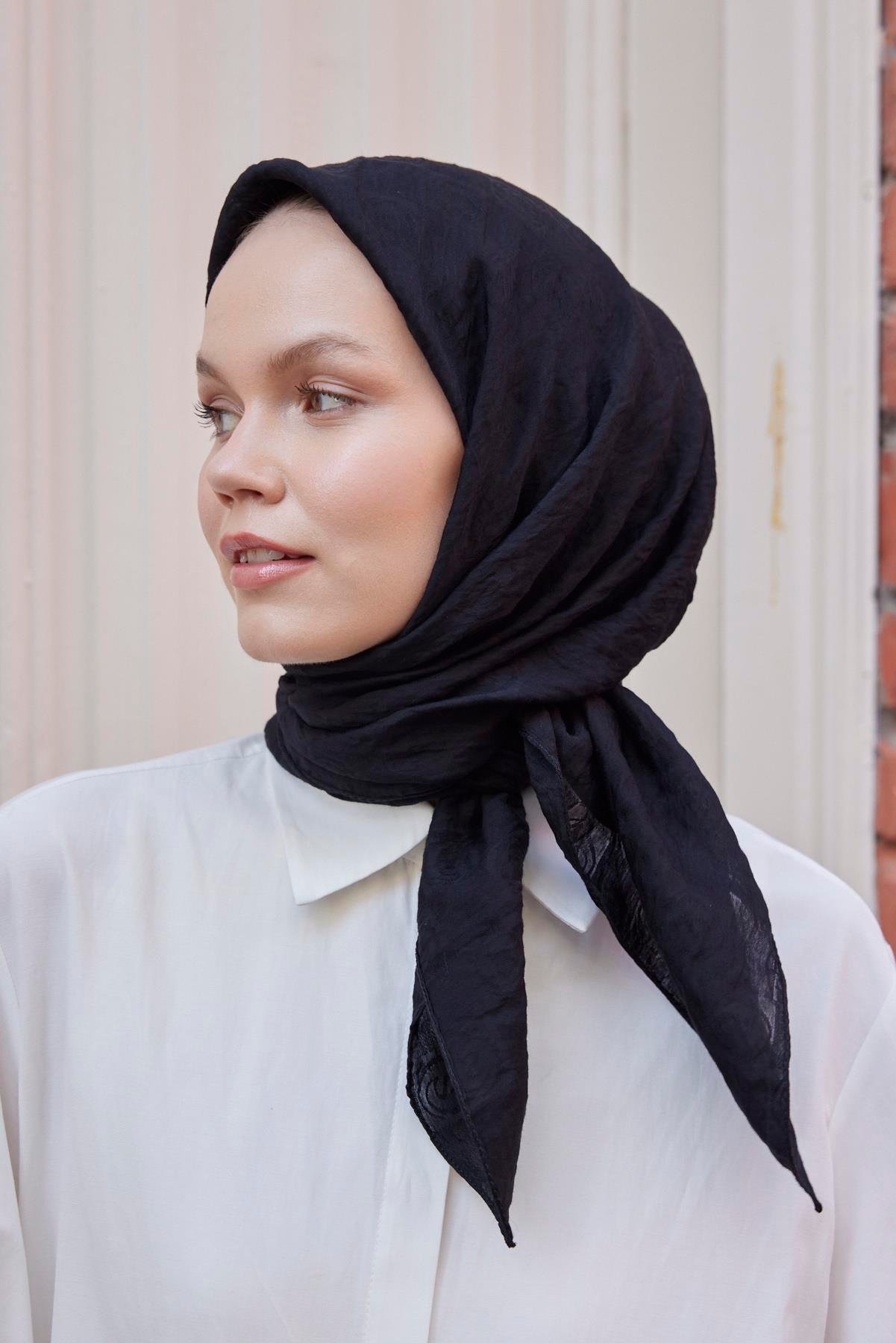 Şalland Viskon Jakar Eşarp SiyahŞLLNDVISKONJAKARESARPŞalland