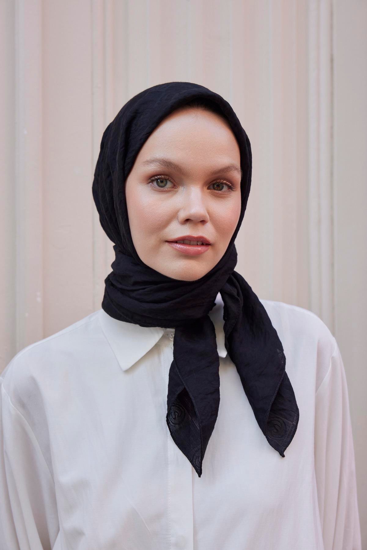 Şalland Viskon Jakar Eşarp SiyahŞLLNDVISKONJAKARESARPŞalland