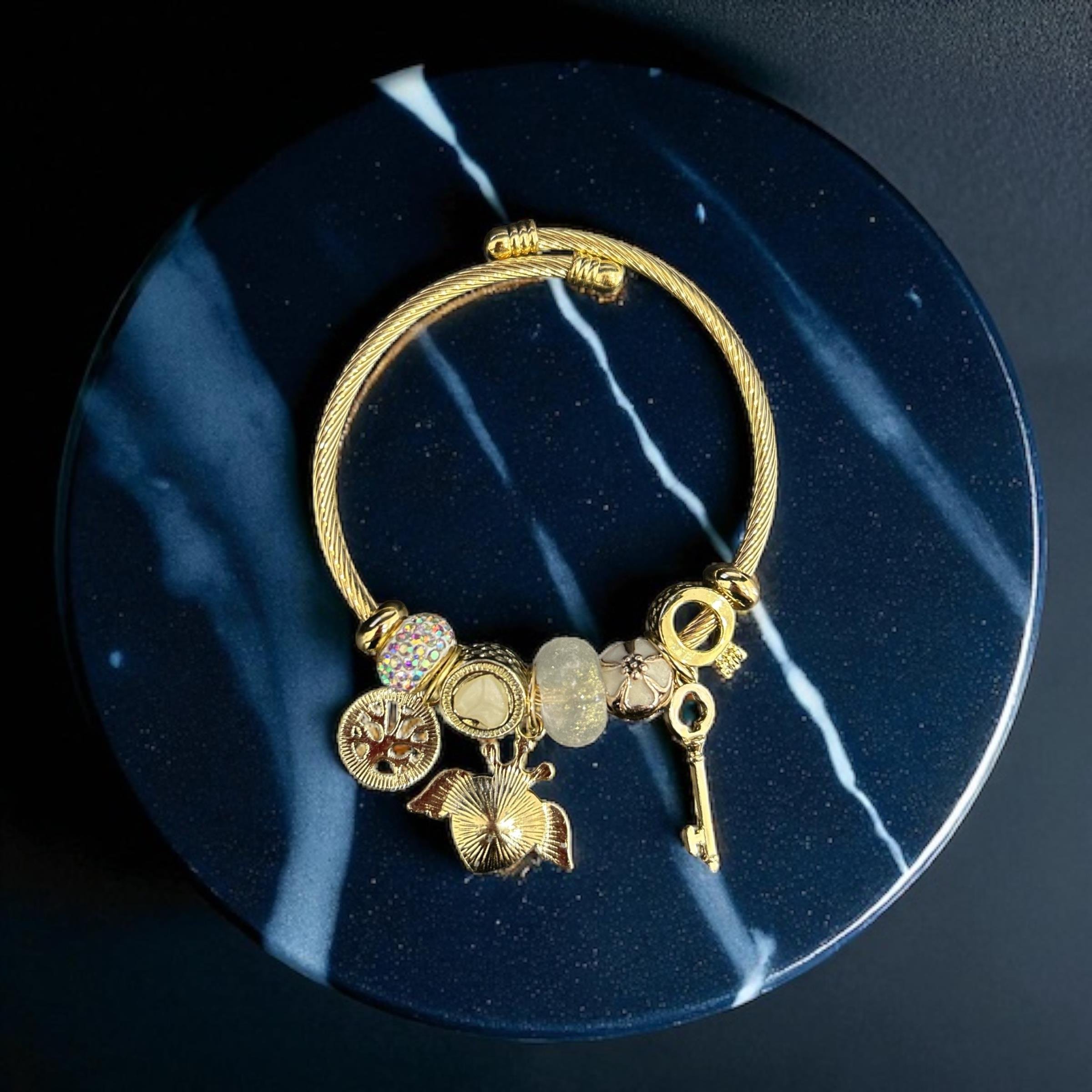 BRZ Collection Hayat Ağacı Charm Bileklik 