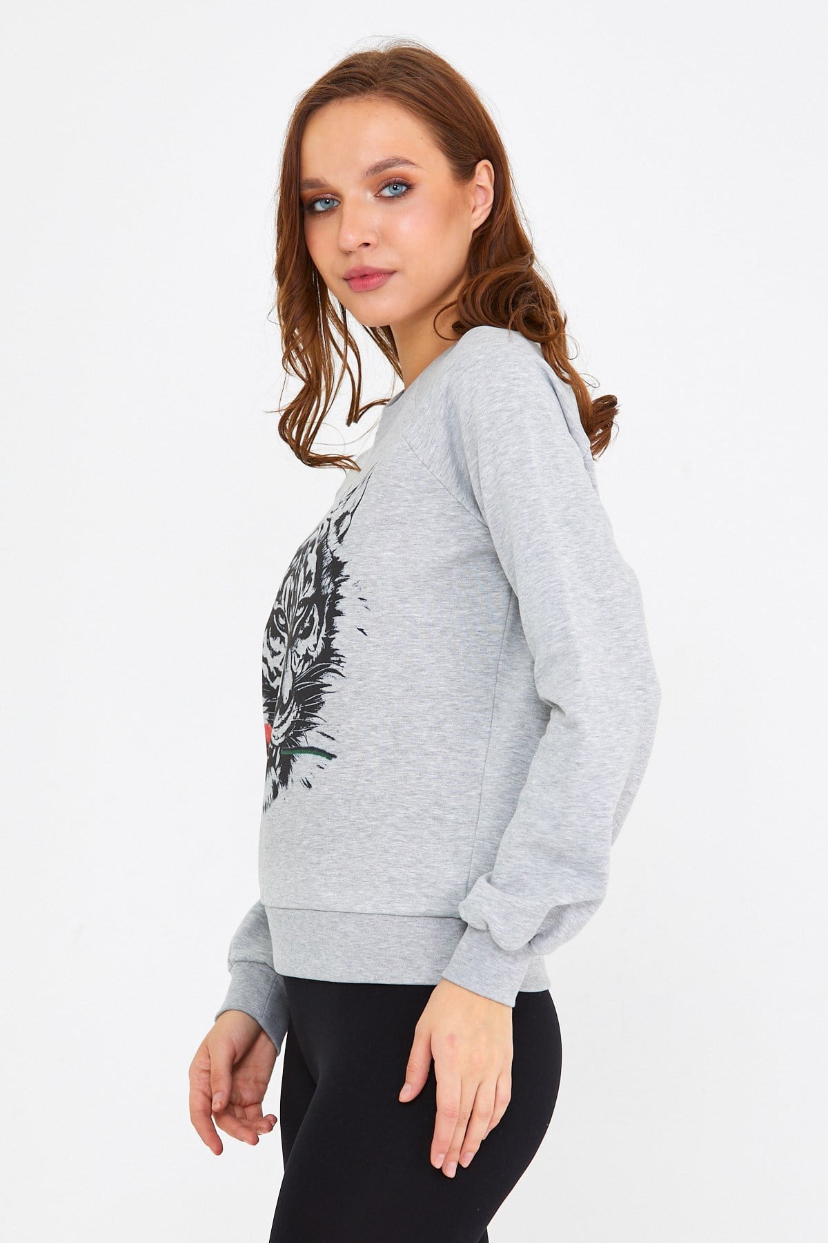 BRZ Collection Women's Sweatshirt