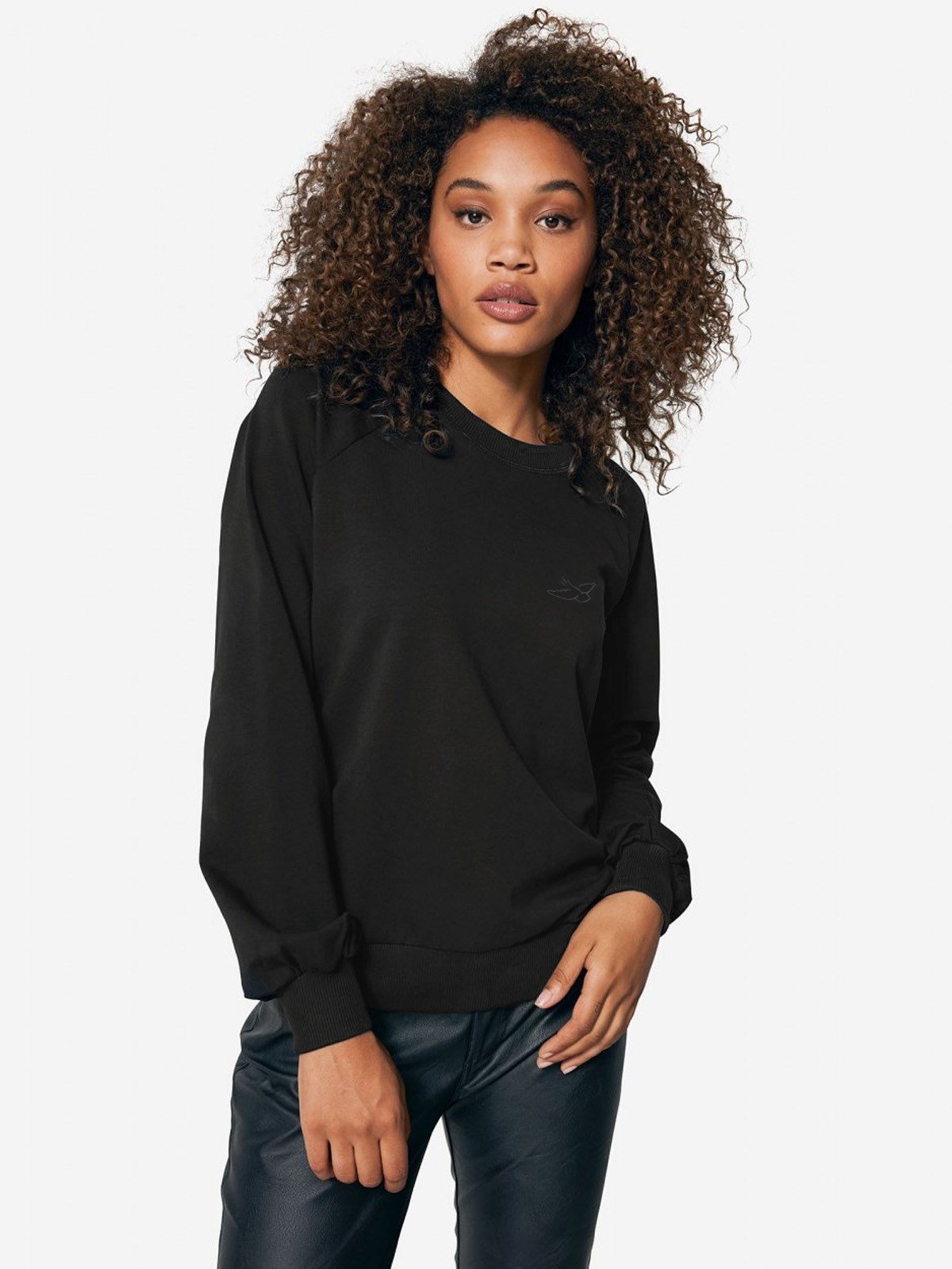 BRZ Collection Women's Sweatshirt