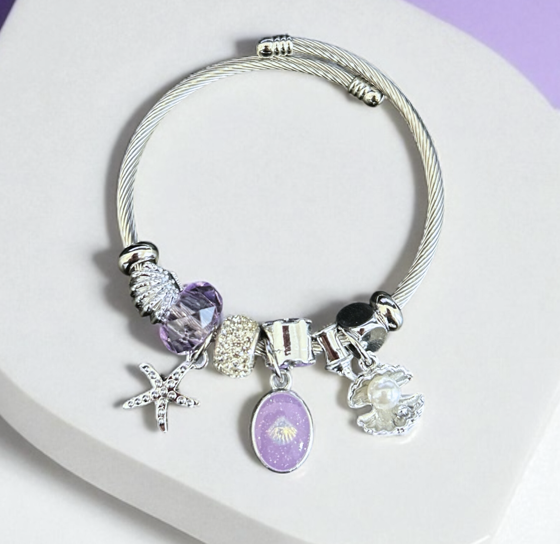BRZ Collection Okyanus Deniz Yıldızı Charm Bileklik – Gümüş Ayarlanabilir Bilezik, Mor Boncuk, İncili Kabuk & Yaz Temalı Figürler 