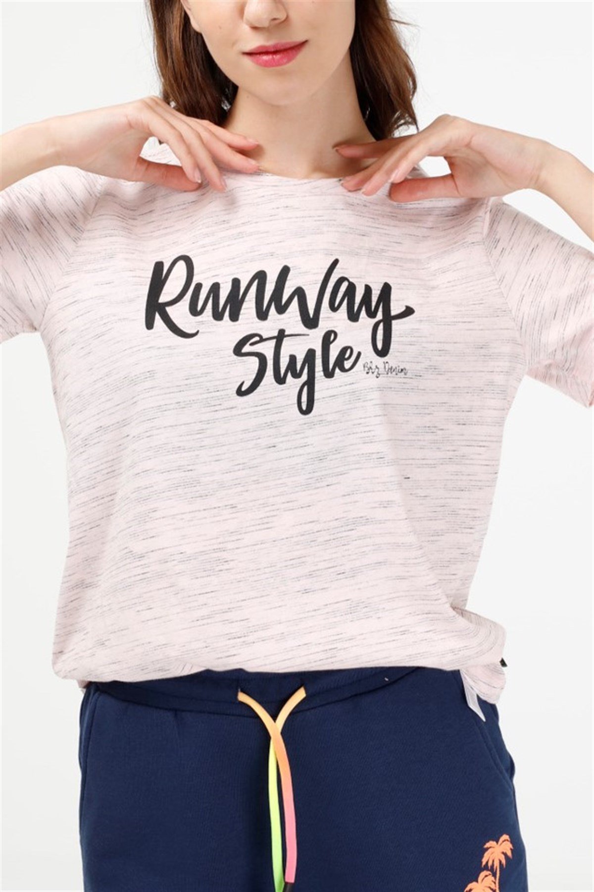 BRZ Collection Pembe Renk Siyah  Kırçıllı Kadın Kısa Kollu T-shirt