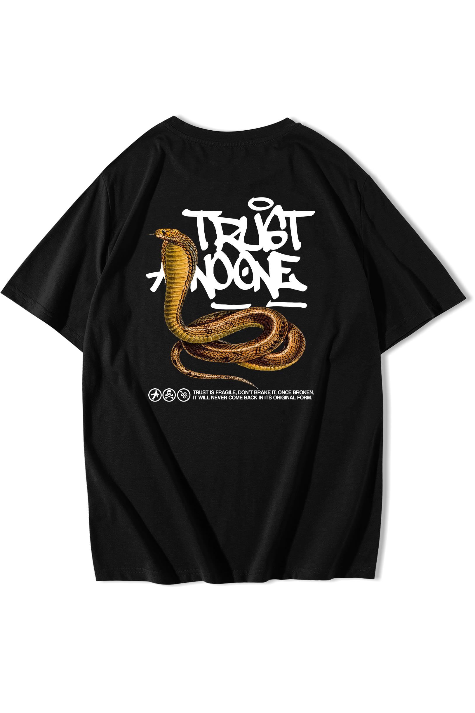 BRZ Collection Unisex Oversize Trust No One T-shirt