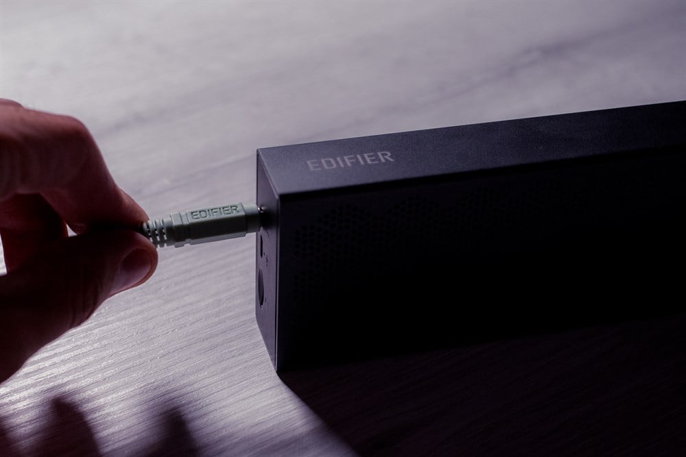Edifier MP120 Taşınabilir Bluetooth Hoparlör