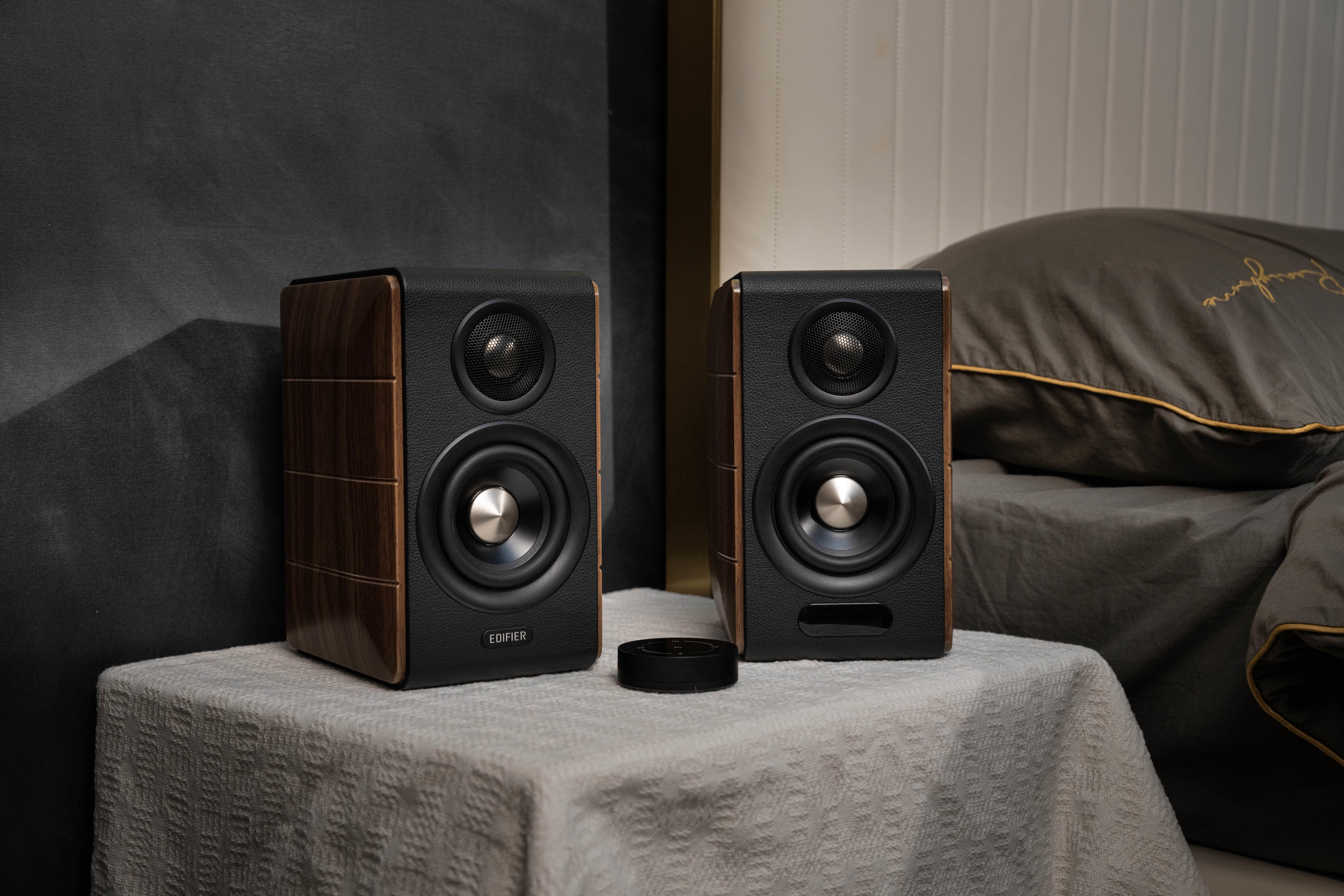 S SERİSİ AKTİF HOPARLÖRLEREdifierEdifier S880DB MKII 2.0 Aktif Hi-Fi Hoparlör Ceviz