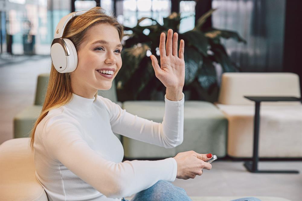 Kulak Üstü KulaklıkEdifierEdifier WH950NB Kablosuz Gürültü Engelleme Özelliğine Sahip Kulak Üstü Kulaklık
