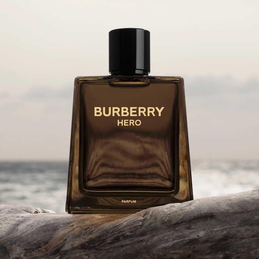Burberry Hero Parfum EDP 50 ml Erkek Parfüm