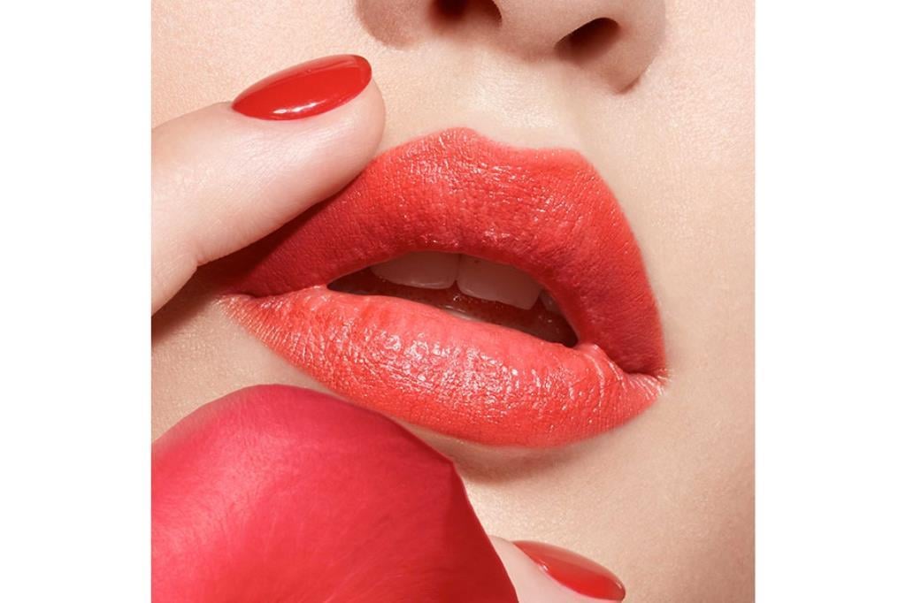 Dior Rouge Ultra Care 749 D-Light Ruj