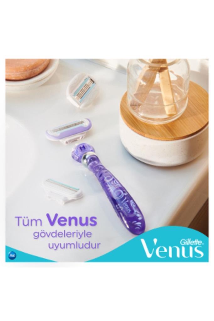 Gillette Venus Swirl Tıraş Makinesi + 3 Yedek Başlık