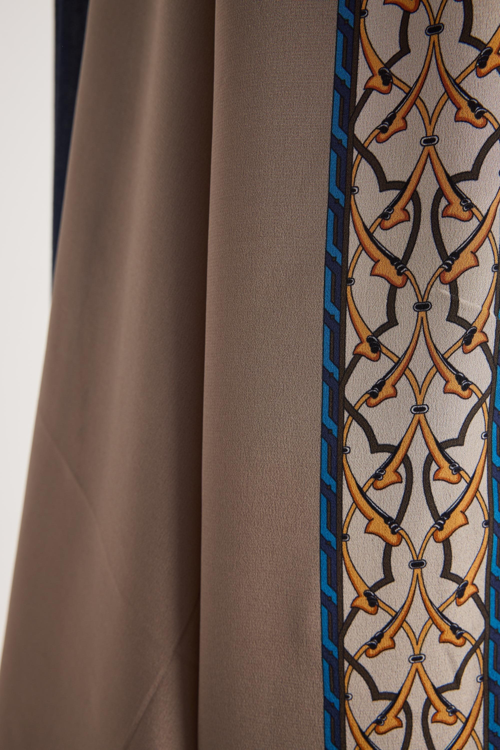 AHENK KREP İPEK ŞAL 70*190 CM - VİZON