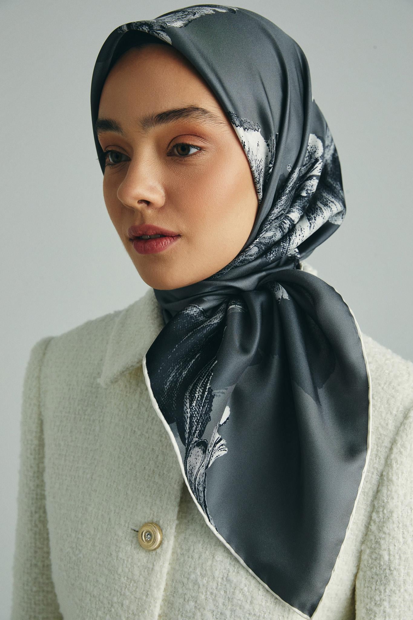 ANİ TİVİL İPEK EŞARP 90*90 CM - ANTRASİT