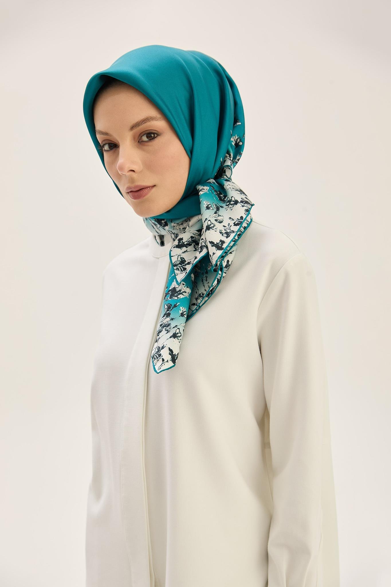 ARUS TİVİL İPEK EŞARP 90*90 CM - PETROL MAVİ